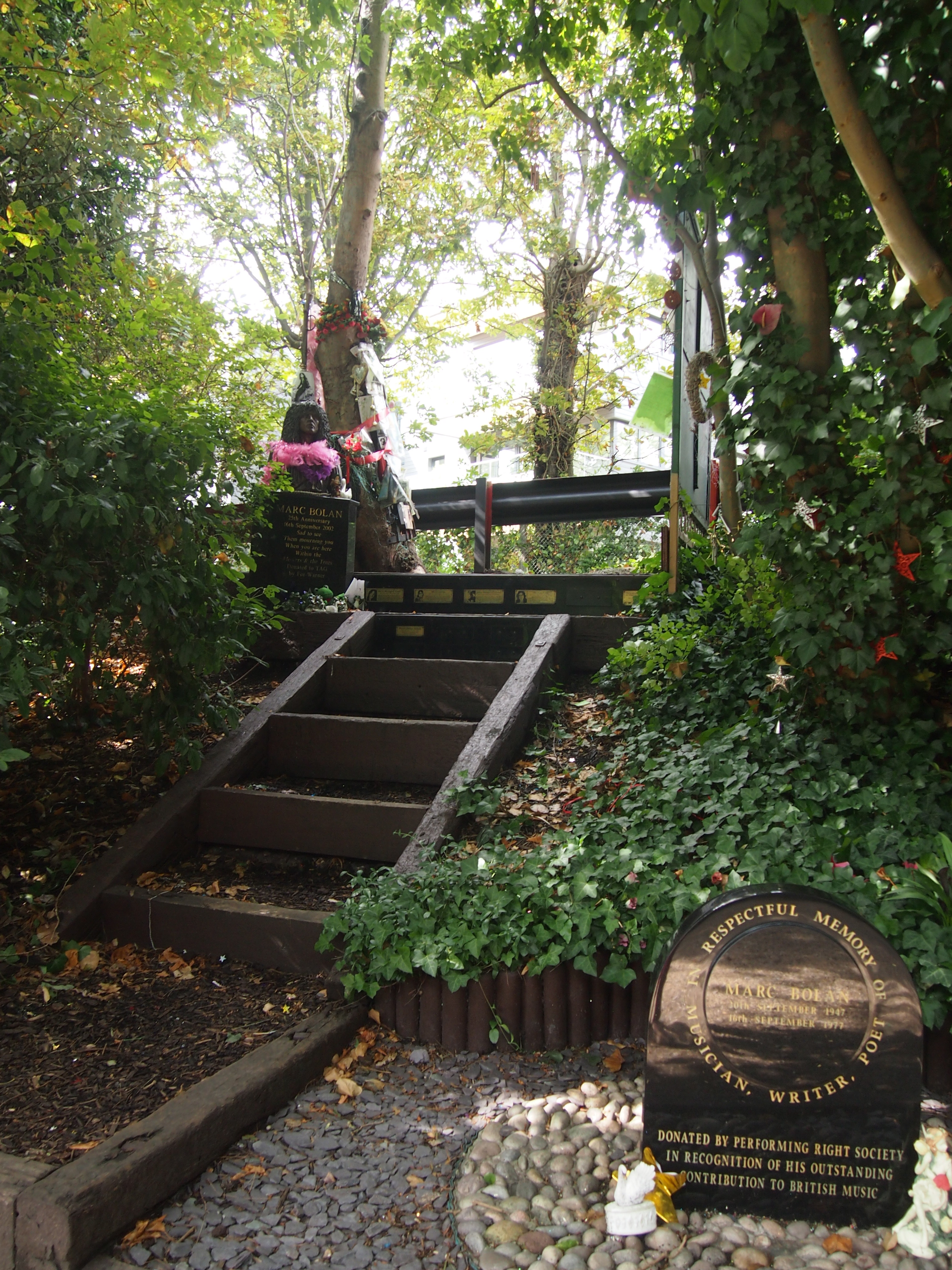 Marc Bolan’s rock shrine – a place of modern-day pilgrimage ...